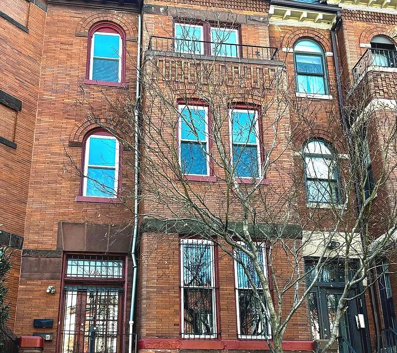 1st image of 1302 Fairmont St NW