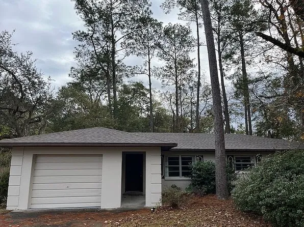 4421 NW 20th St, Gainesville, FL 32605