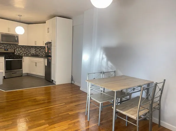 770 Ocean Parkway image 3 of 5