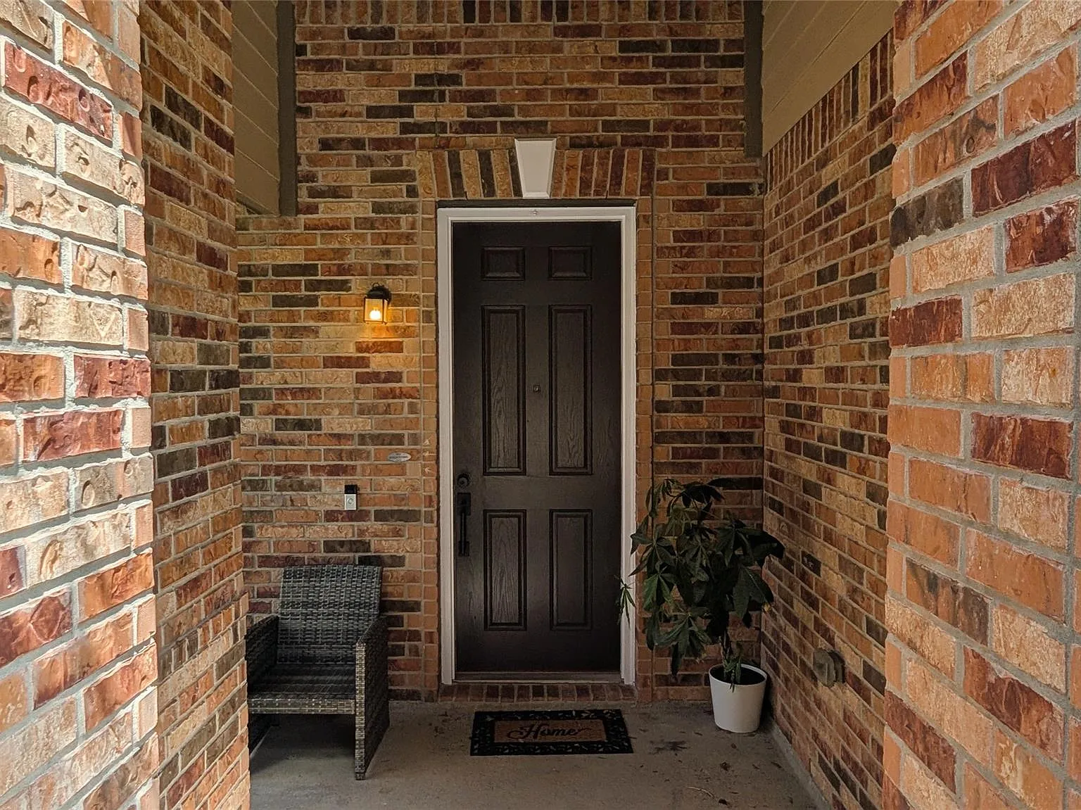 3 bed, 2.5 bath, 2476 sqft, $3,030 — Photo 4