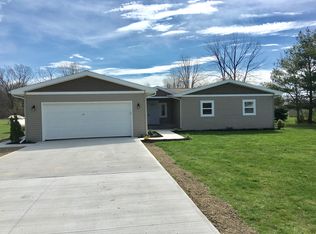 427 N Behlman Rd, Oak Harbor, OH 43449