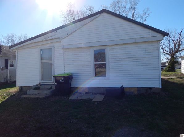 705 Elm St, Benton, KY 42025