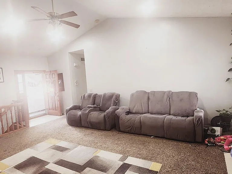 living room pic 4