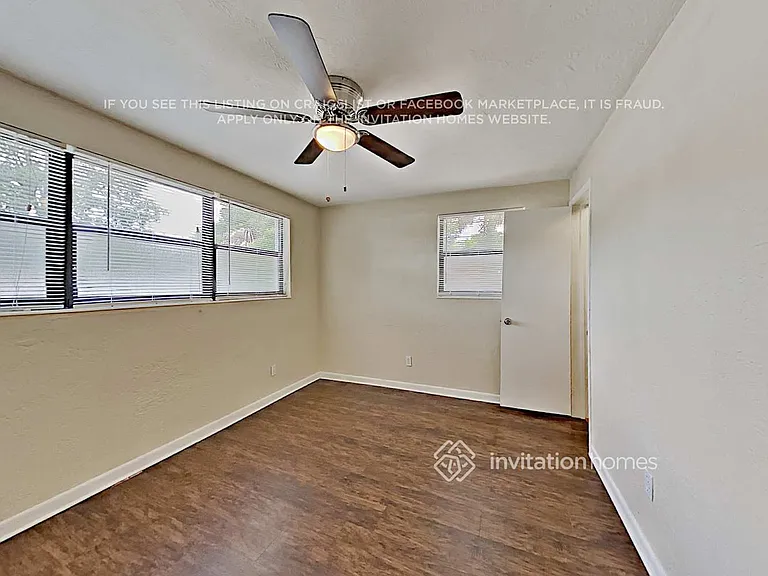 207 Redwood Ave — Photo 11