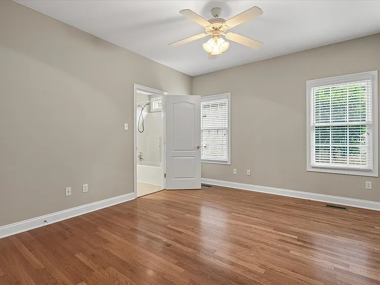 1613 Bayou Bend Way — Photo 22