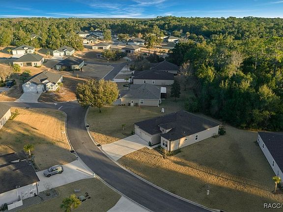 4th image of 19735 SW 77th Loop