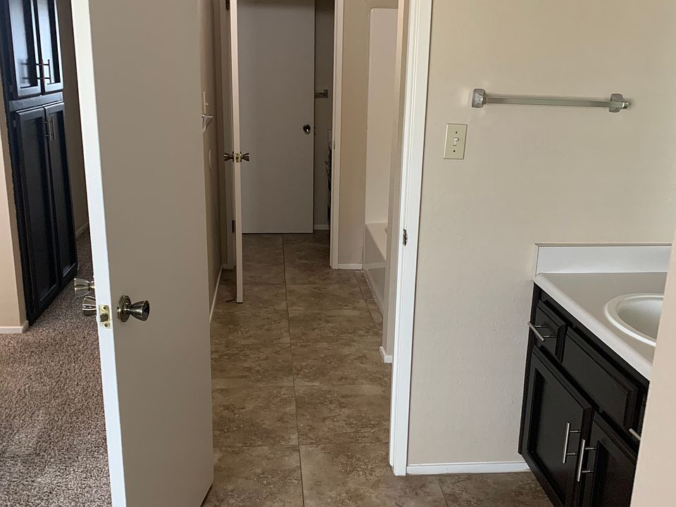 1st image of 817 Quail Ln #17-11-15