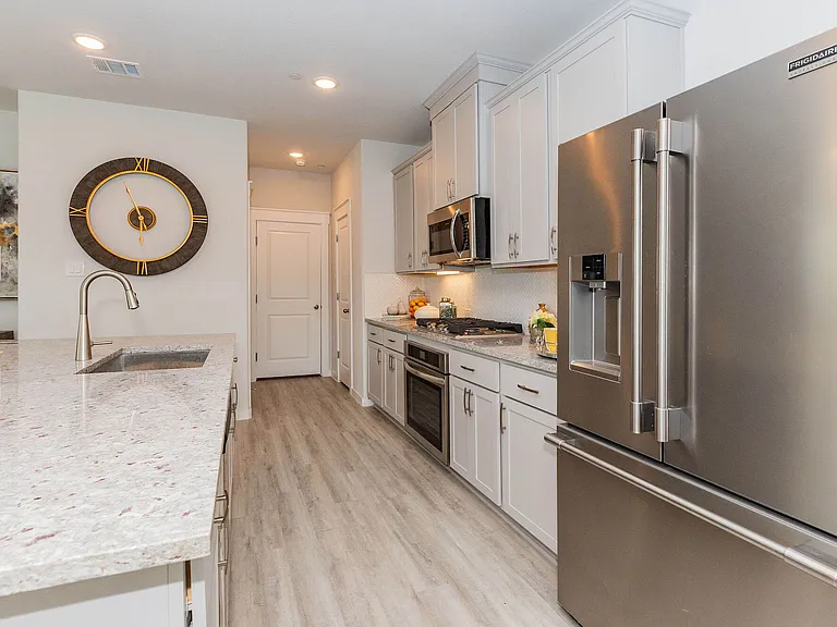 Tavolo Park Townhomes — Photo 5