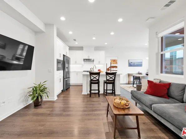 1178 Epic, Irvine, CA 92618