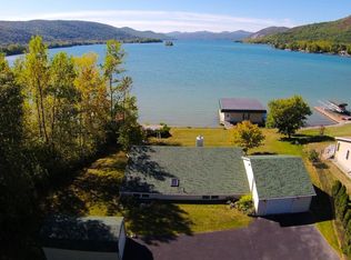 35 Mossy Point Rd, Ticonderoga, NY 12883