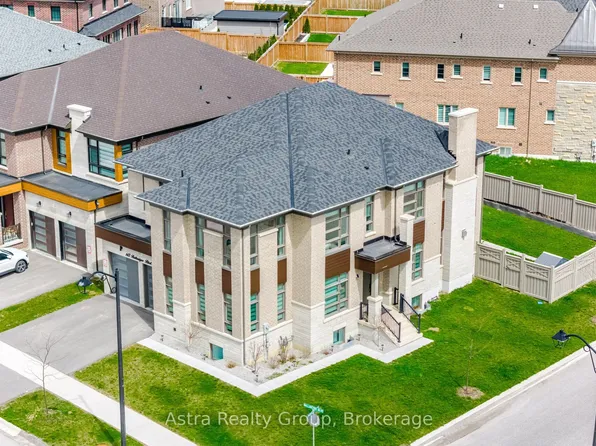 143 Ballantyne Blvd, Vaughan, ON L3L 0E6
