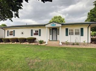 500 W Morris St, Thomasboro, IL