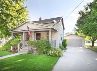 1754 Michigan St, Oshkosh, WI 54902