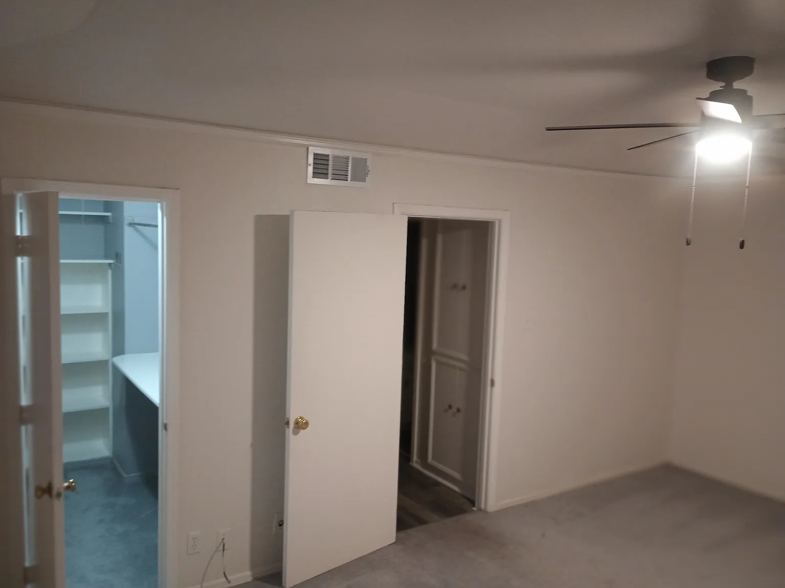 1 bed, 885 sqft, $1,800 — Photo 3