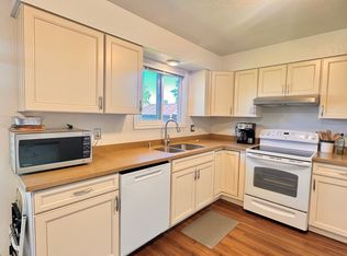 8610 Kathleen Dr, Anchorage, AK 99502