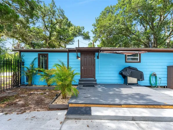 416 SW 5th St, Chiefland, FL 32626