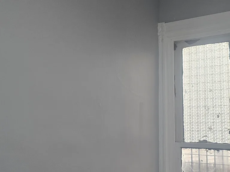 316 W Oley St — Photo 4