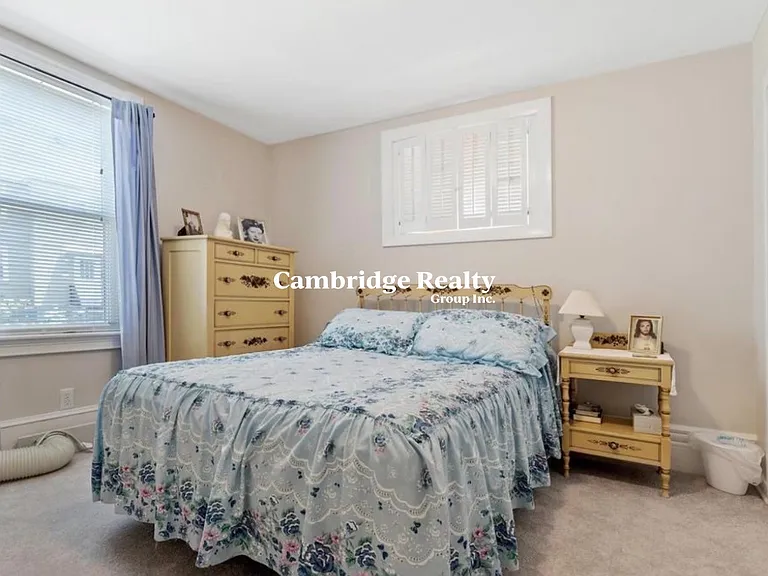 52 Valley St #1 — Photo 7