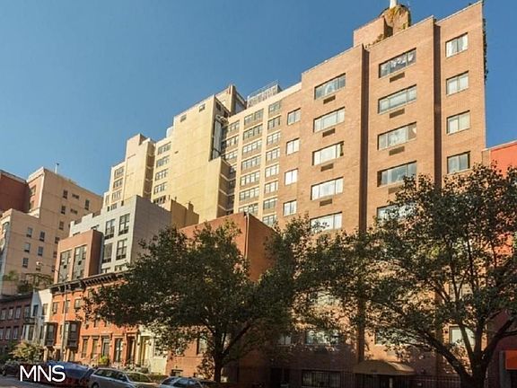 5th image of 345 W 30th St APT 5A