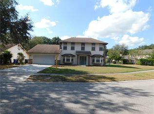 2507 Arborwood Dr, Valrico, FL 33596