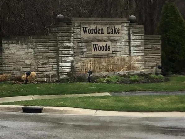 4757 Aljoann Rd, Brighton, MI 48116