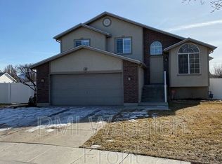 122 E 2225 S, Clearfield, UT 84015