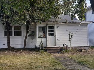 32 W Main St, Greenwich, OH 44837