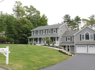 10 Austin Ln, Acushnet, MA 02743