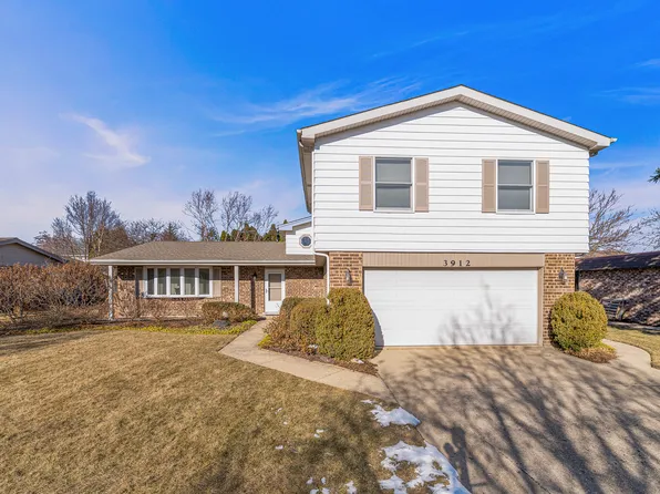 3912 Lizette Ln, Glenview, IL 60026