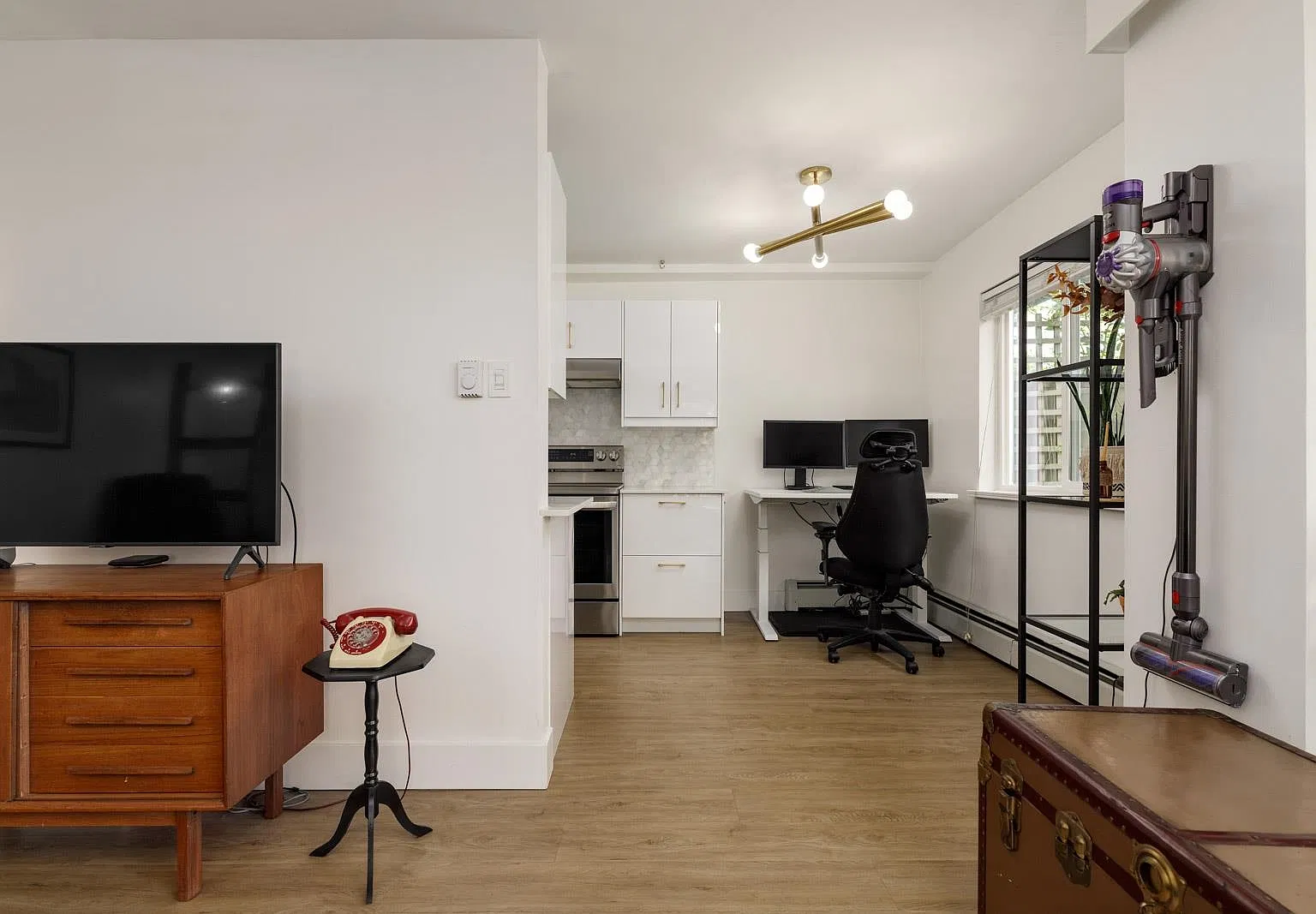 1 bed, 690 sqft, $2,575 — Photo 4