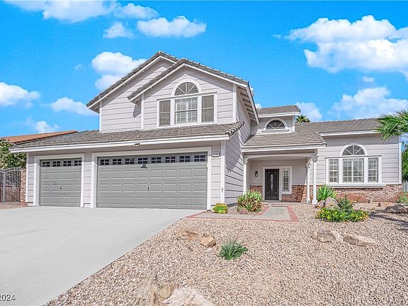 3rd image of 3232 Shoreline Dr