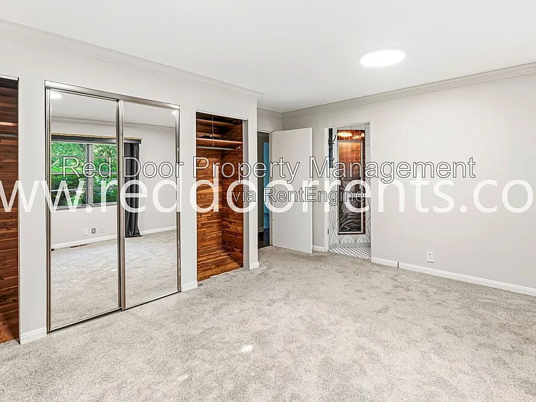 4701 Kessler Boulevard East Dr — Photo 17