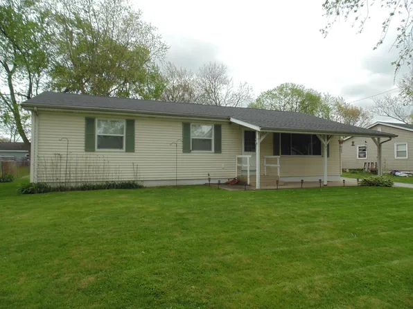 783 Capitol Rd, Valparaiso, IN 46385