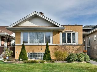 4147 N Dickinson Ave, Chicago, IL 60641