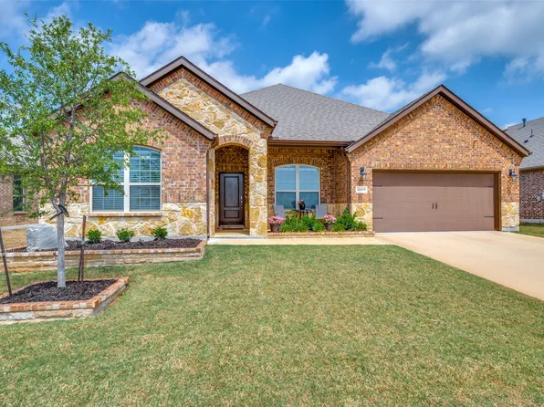 10509 Table Bluff St, Aubrey, TX 76227