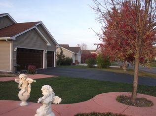 930 5th St NW, Maple Lake, MN 55358