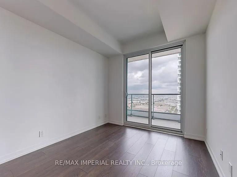 5 Buttermill Ave #3102 — Photo 26