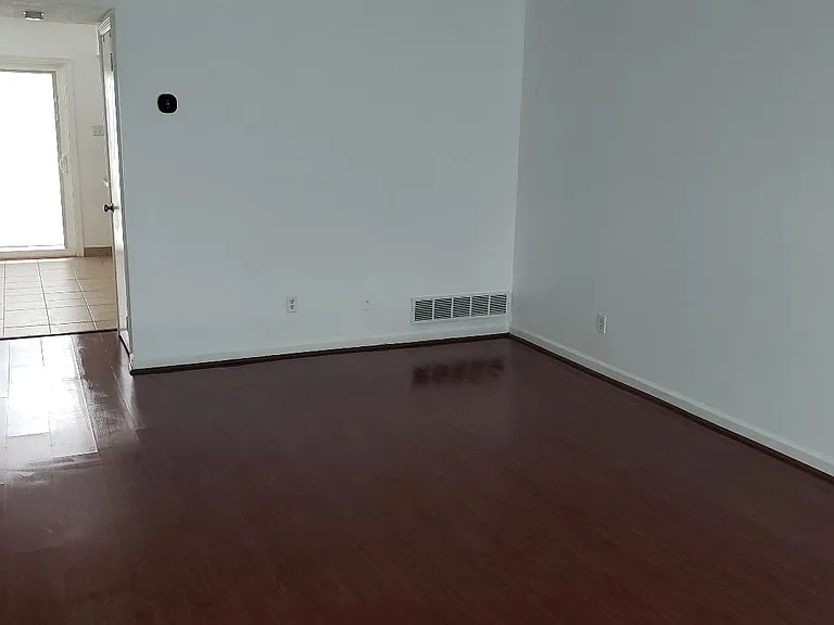 126 Wellington Ter #11L — Photo 7