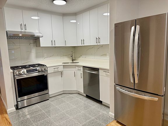 3rd image of 66 Sharon St #1