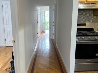 266 E 235th St #2, Bronx, NY 10470