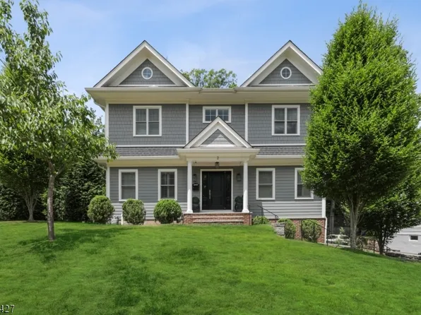 3 Brantwood Ter, Millburn Twp., NJ 07078