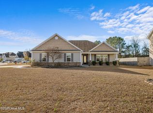 835 Solomon Drive, Jacksonville, NC 28546