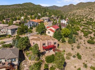5525 Quemazon, Los Alamos, NM 87544