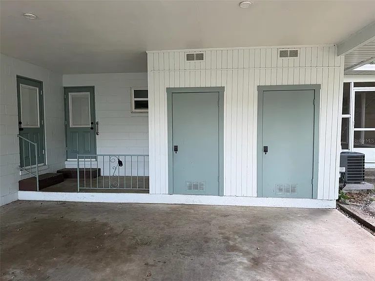 1220 SE 3rd St — Photo 13