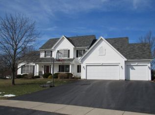 48 N Meadow Dr, Caledonia, NY 14423