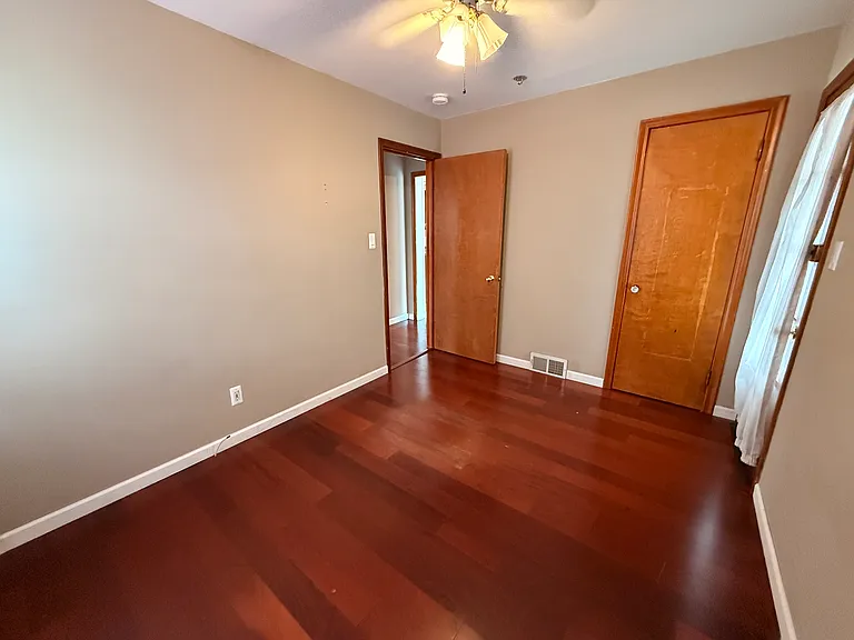 2056 Lennon St — Photo 11