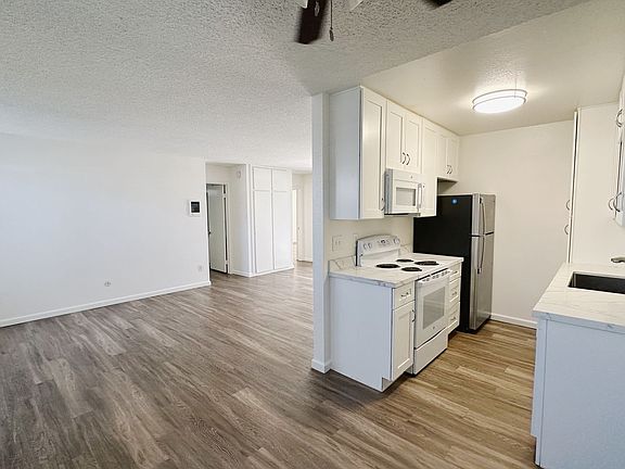 5th image of 2112 Garnet Ave APT 1F