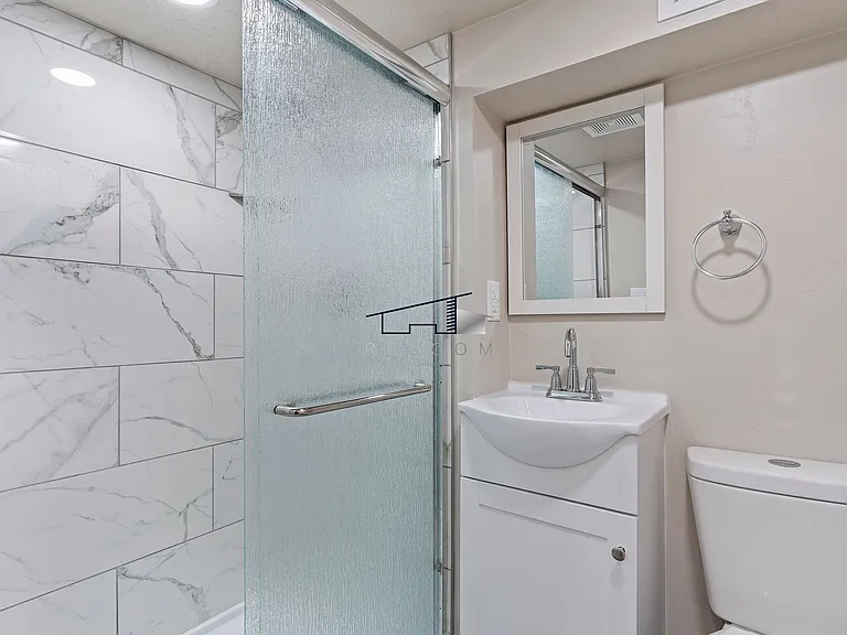 3480 Ogden Ave — Photo 21