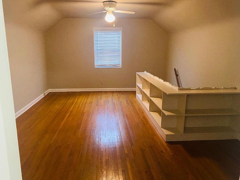 1st image of 503 Baker Ct