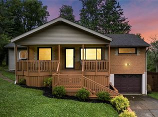 20 Kearns Pl, Pittsburgh, PA 15205